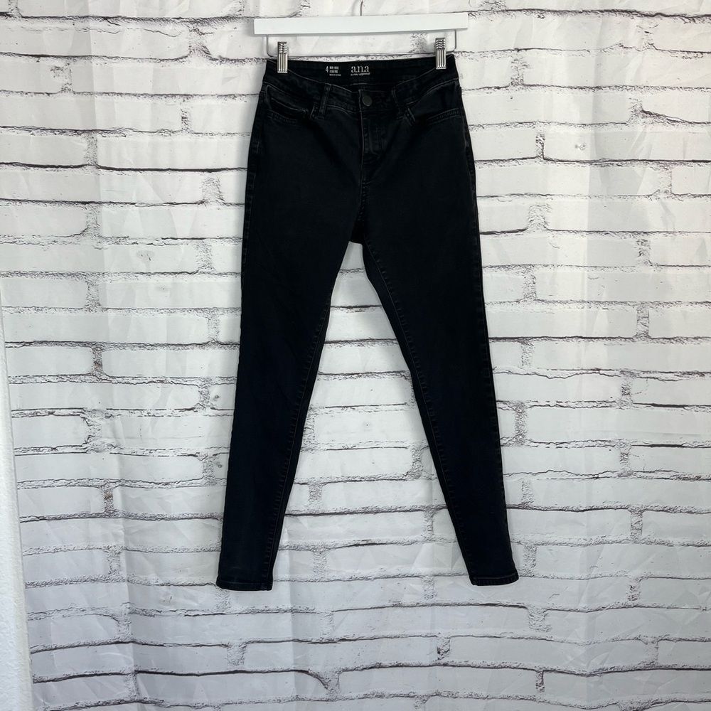 a.n.a Stretch Jegging Jeans Mid Rise Black Classic Skinny Fit Women’s 4 Denim
